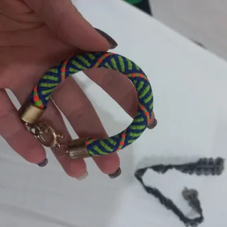 دستبند چند رنگ