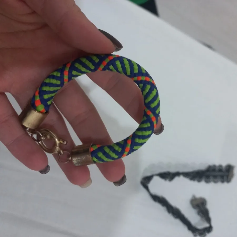 دستبند چند رنگ