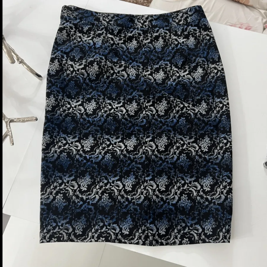 دامن طرح دار