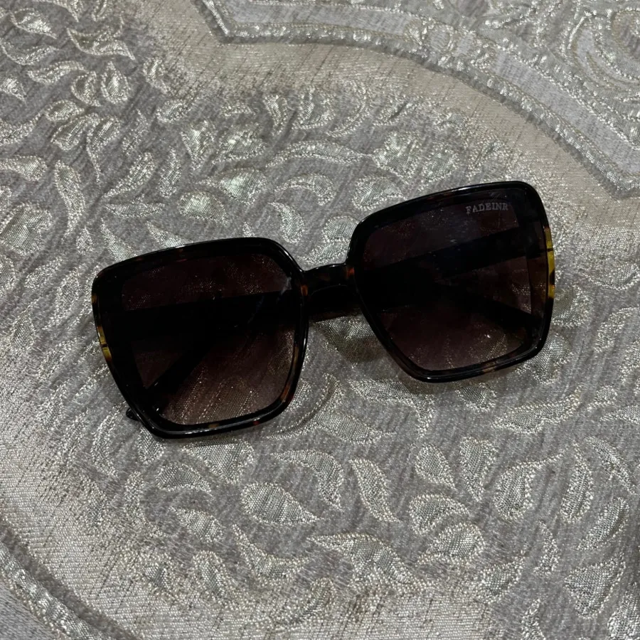 عینک افتابی پلنگی