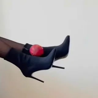 نیم بوت استرج جورابی