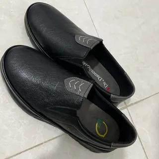 کفش طبی چرم