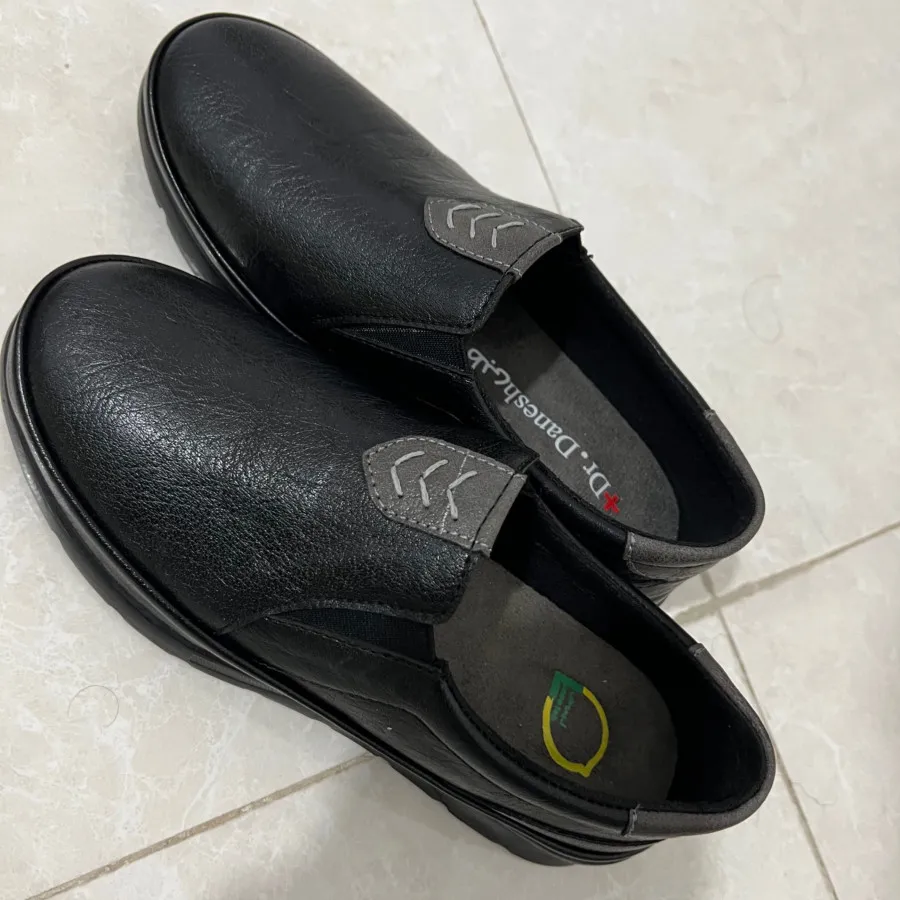 کفش طبی چرم