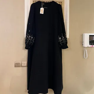 مانتوی کرپ گلدوزی مجلسی