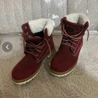 بوت دخترانه