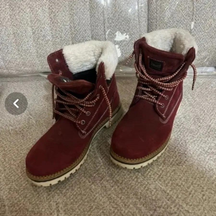 بوت دخترانه