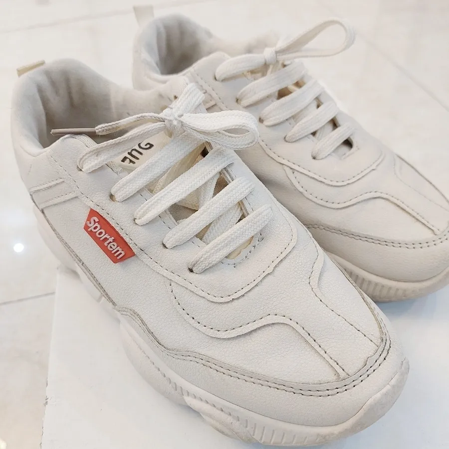 کتونی وارداتی