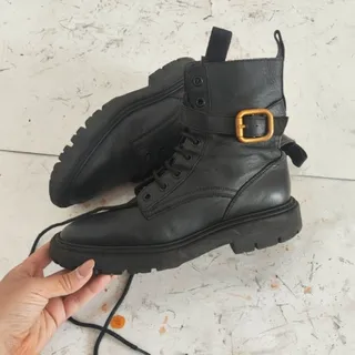 بوت اورجینال