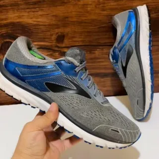 کتانی بروکس