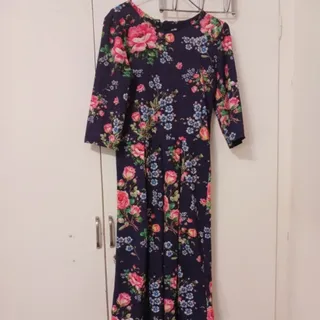 پیراهن زنانه