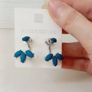 گوشواره جذاب و زیبا