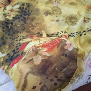 پارچه حریر طرحدار