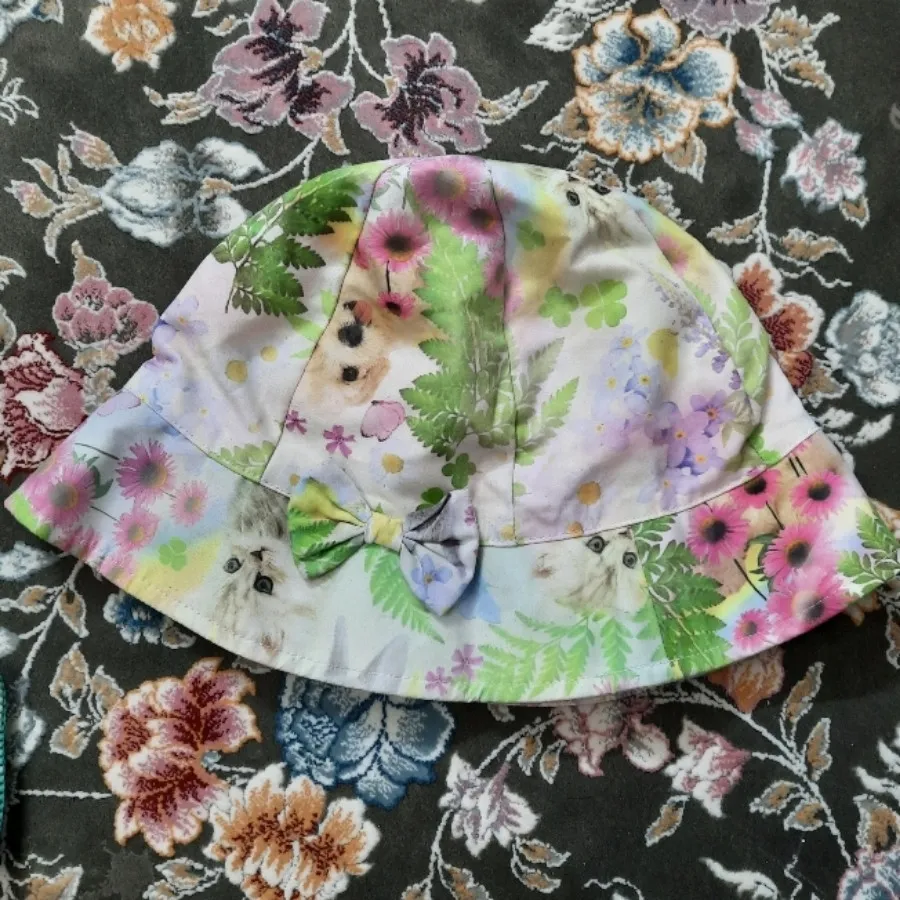 کلاه دخترانه