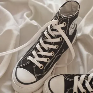 آلستار / آل ستار / کفش