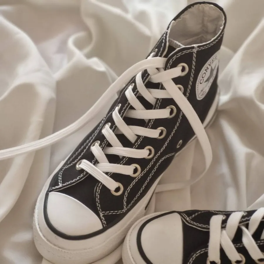 آلستار / آل ستار / کفش