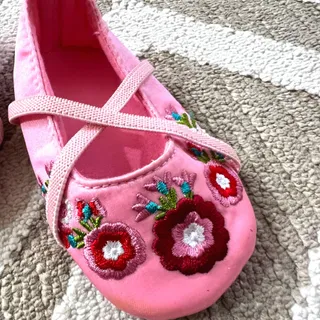 پاپوش ناز نوزادی