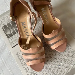 کفش شیک خوشرنگ