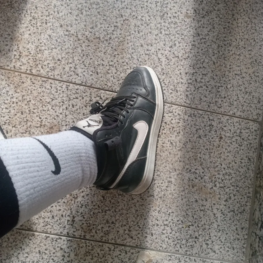 نایک جردن مشکی