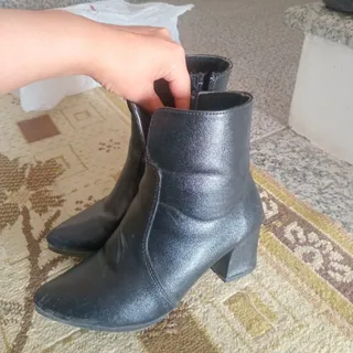بوت پاشنه 5 سانت