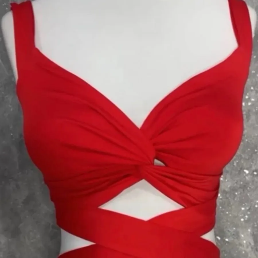 کراپ تاپه یقه شکلاتی