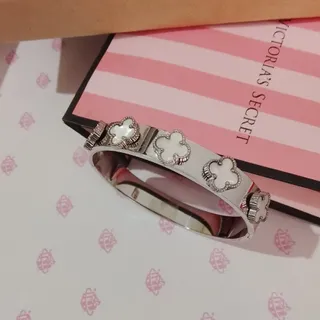 بنگل دستبند