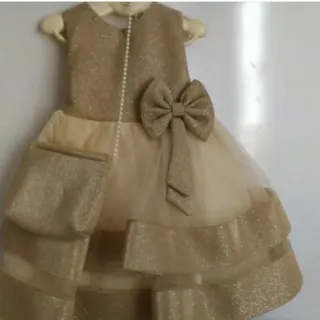 پیراهن دخترانه