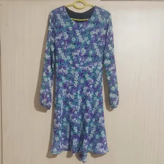 پیراهن دخترونه