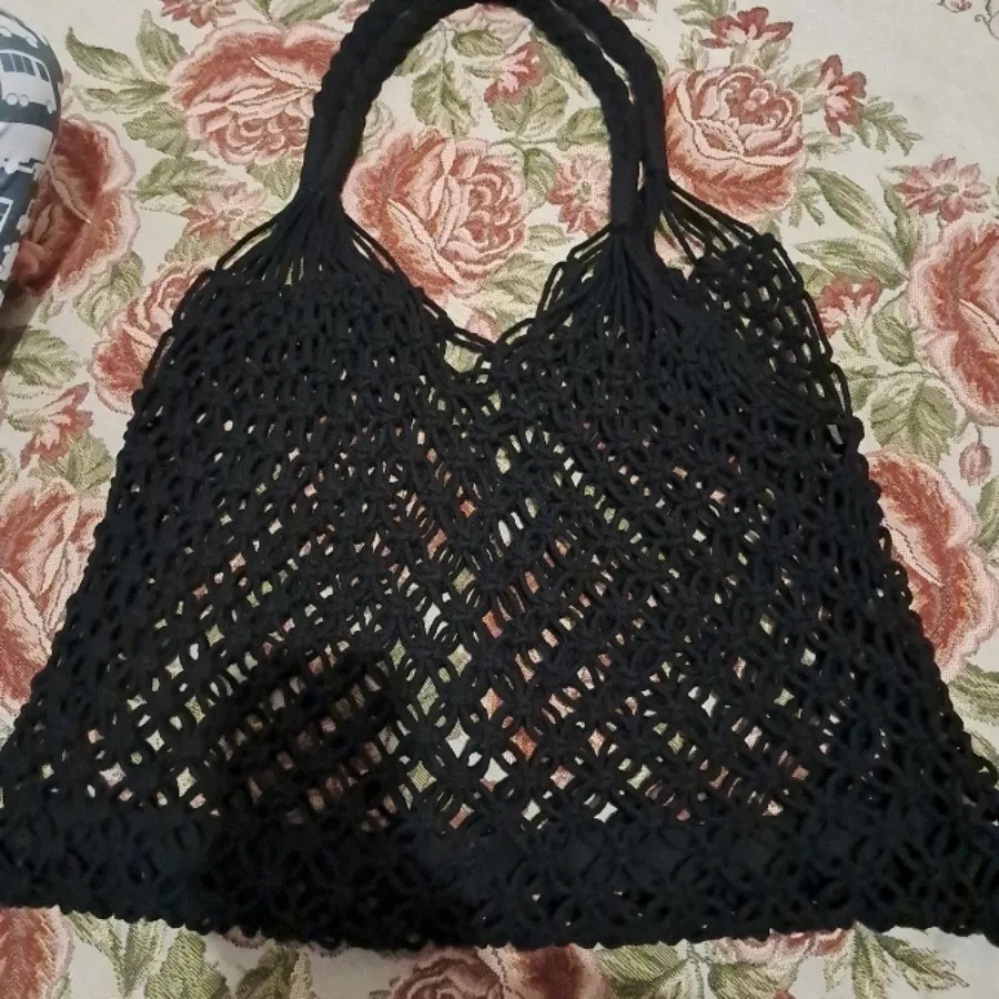 توت بگ بزرگ قلاب بافی