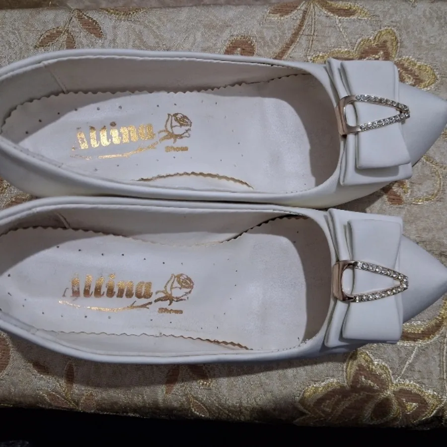 کفش مجلسی سفید شیری