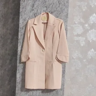 مانتو ‌کتی صورتی چرک