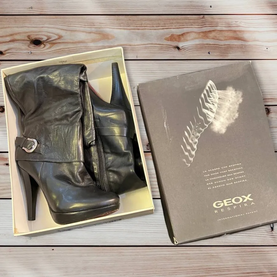 بوت پاشنه دار geoxایتالیا