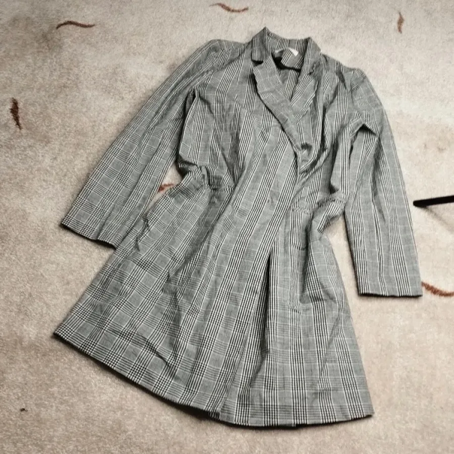 مانتو کتی تمام کِش