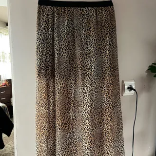 دامن پلنگی H&M