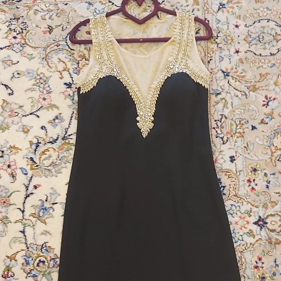 پیراهن کرپ سنگ کاری