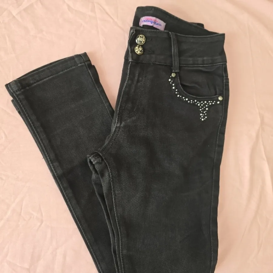 شلوار جین زنانه