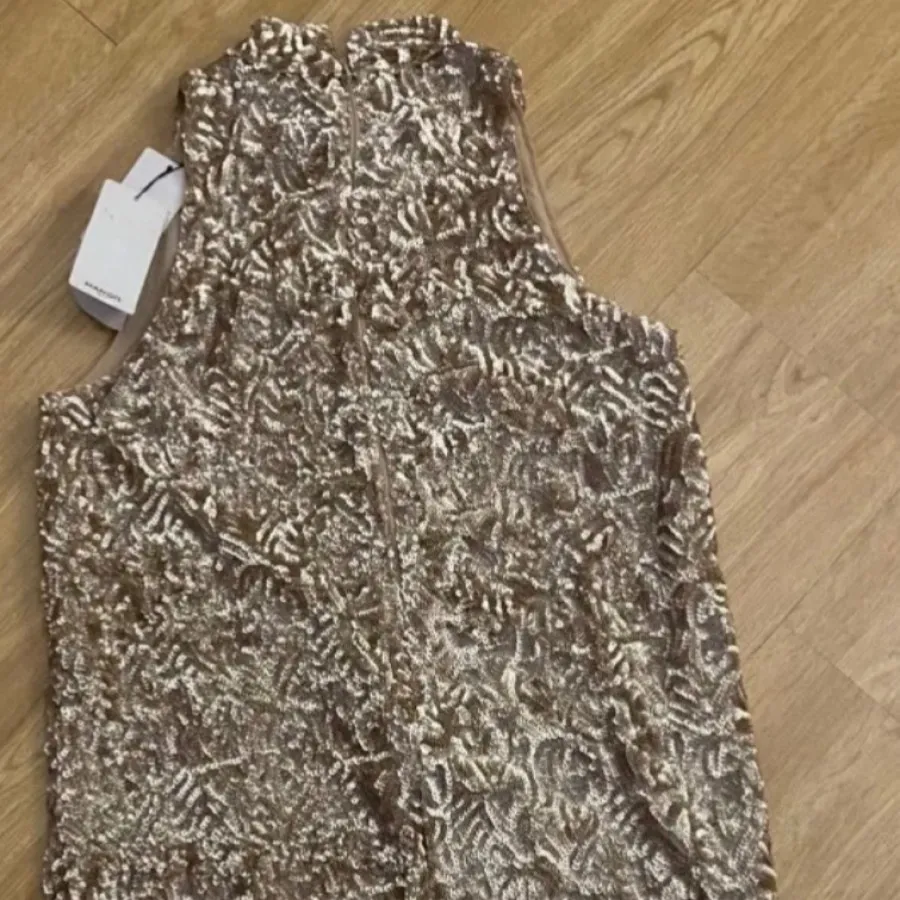 پیراهن مجلسی منگو