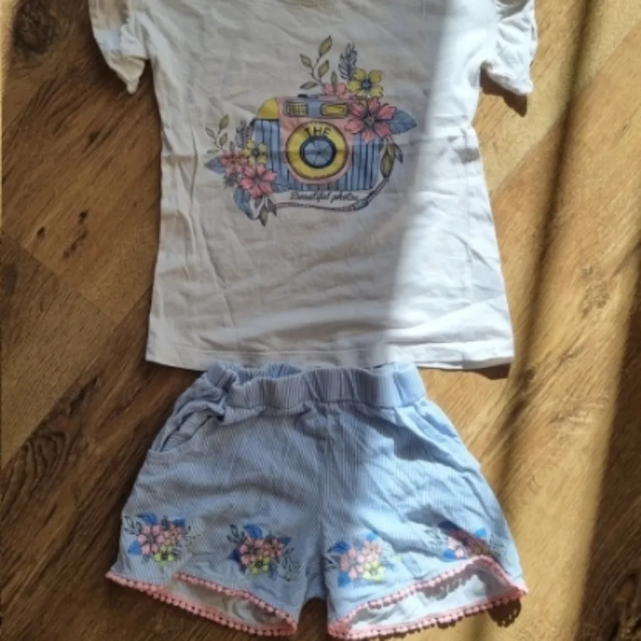 ست تیشرت و شلوارک دختران