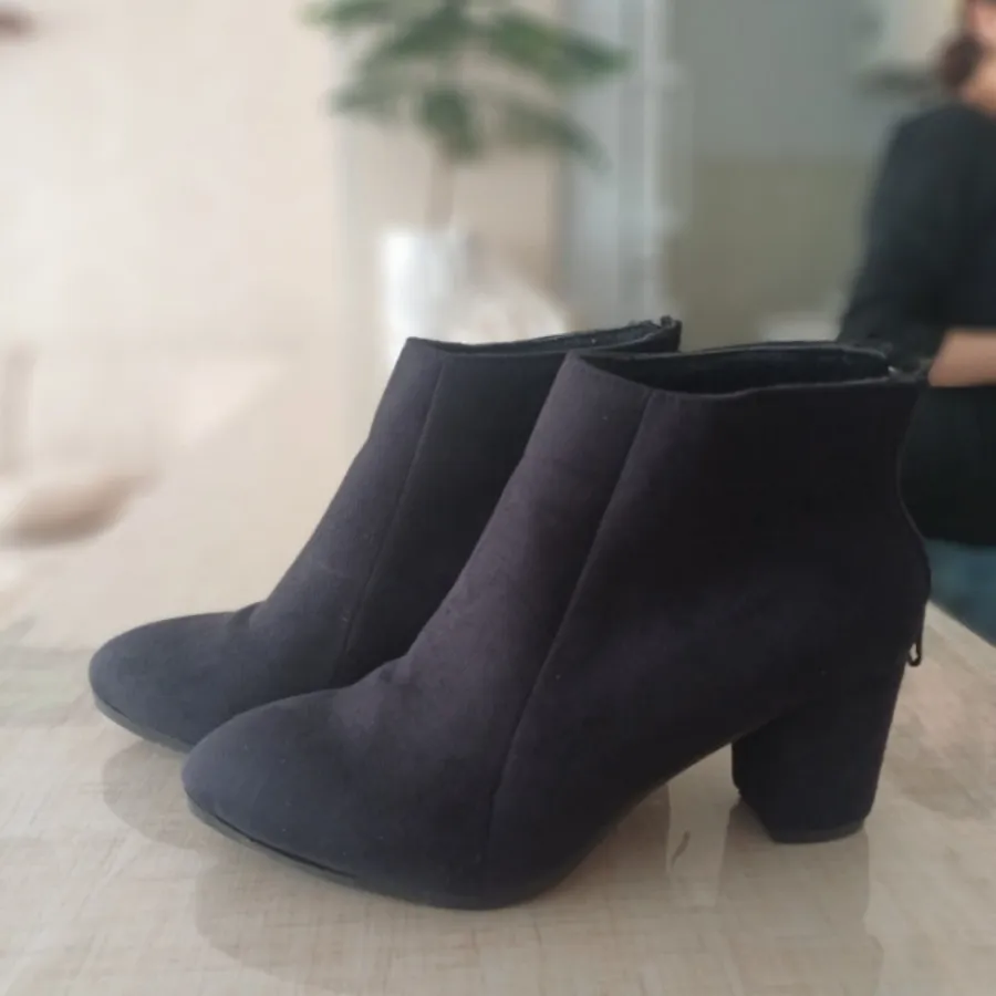 نیم بوت جیر مشکی