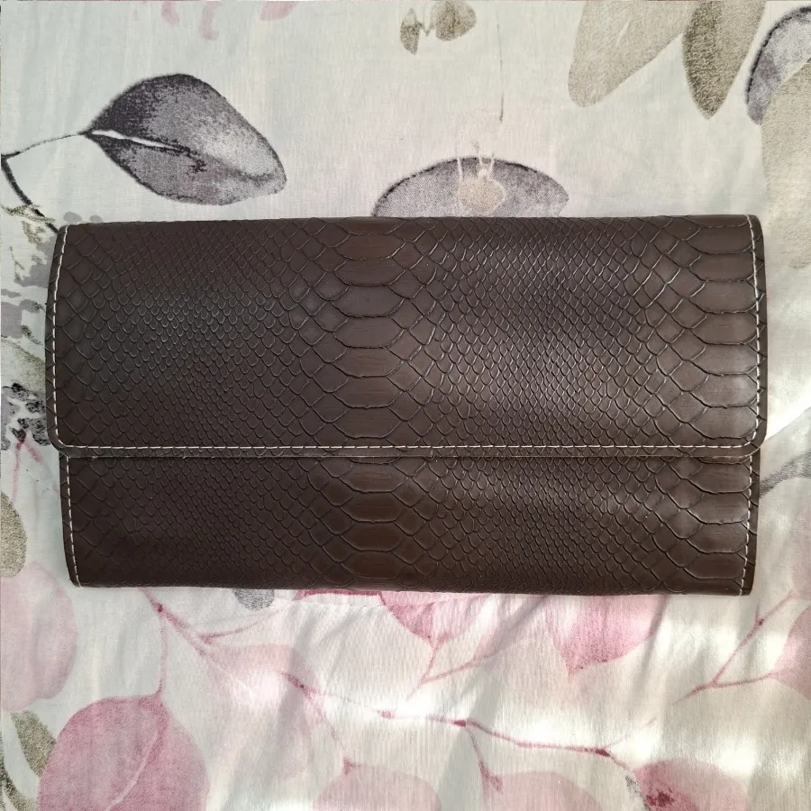 کیف پول بزرگ