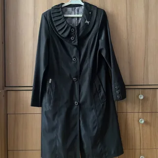 مانتو بارانی