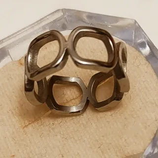 انگشتر استیل رنگ ثابت