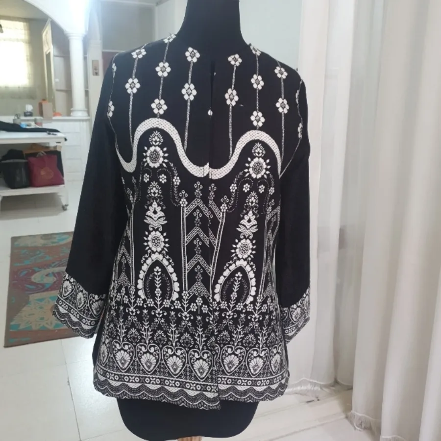 مانتو مخمل گلدوزی