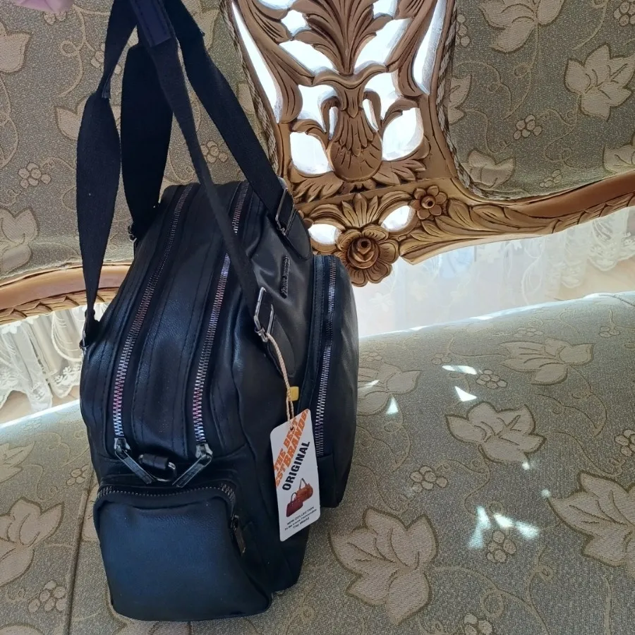 کیف مشکی جادار