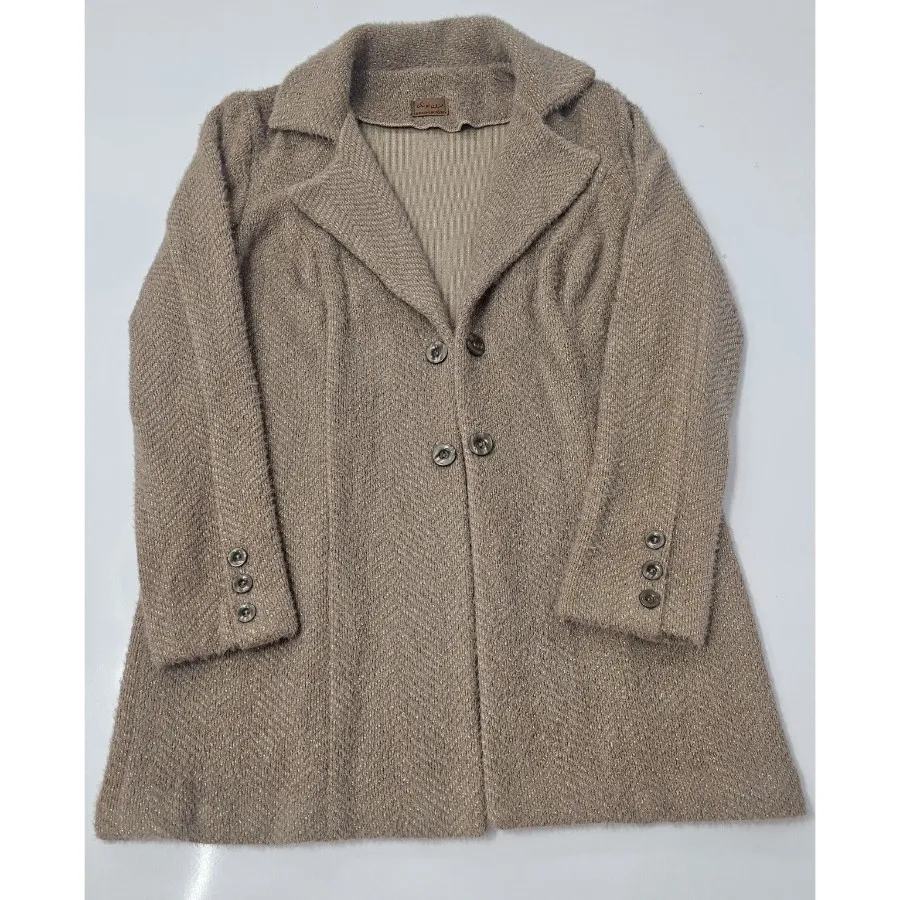 پالتوکتی و دامن