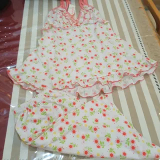 تاپ و شلوارک