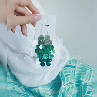 گوشواره صدفی