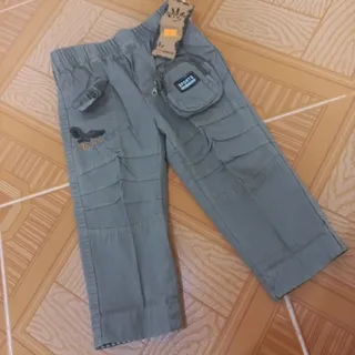 شلوار بچگانه