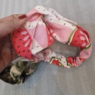 تل سر برا دختربچه