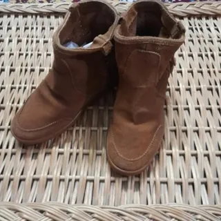 نیم بوت جیر