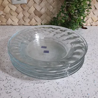 بشقاب شیشه ای اصفهان